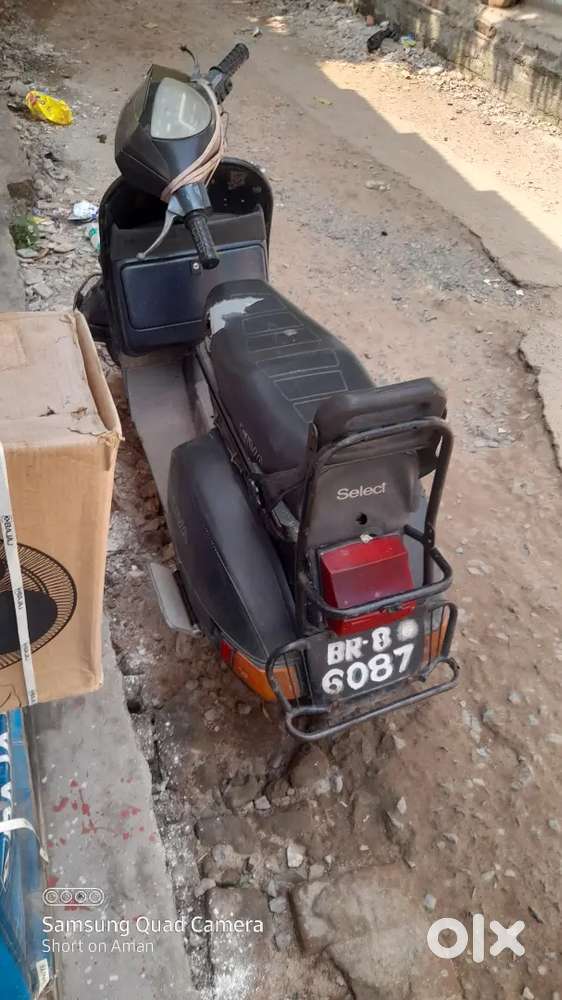 Lml vespa select 2 bilkul new condition no any problems