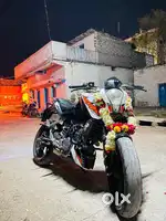 KTM duke 200