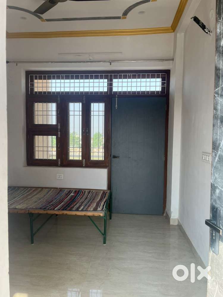 Single Room with separte bathroom