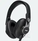 AKG K371 wired gaming headset