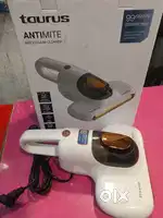 Bed vaccum cleaner
