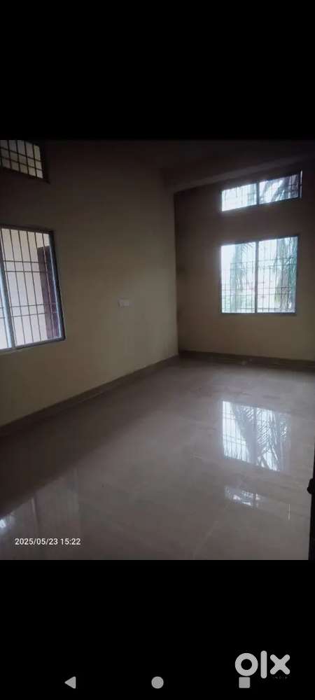 2 BHK FLAT AVAILABLE WITH BALCONY
