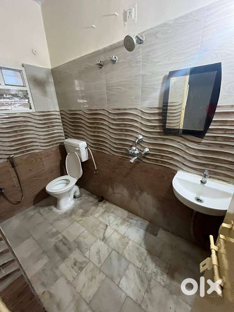 2 bhk flat available for rent in prime location.