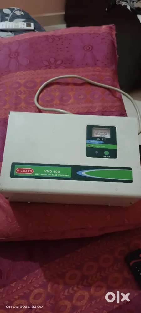 AC VOLTAGE