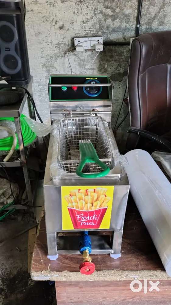 Brand new deep fryer electric and gas