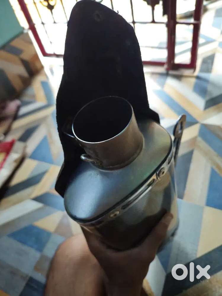 Akrapovic exhaust R1