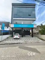 Ernakulam palarivattom 5.5cent Building for sale