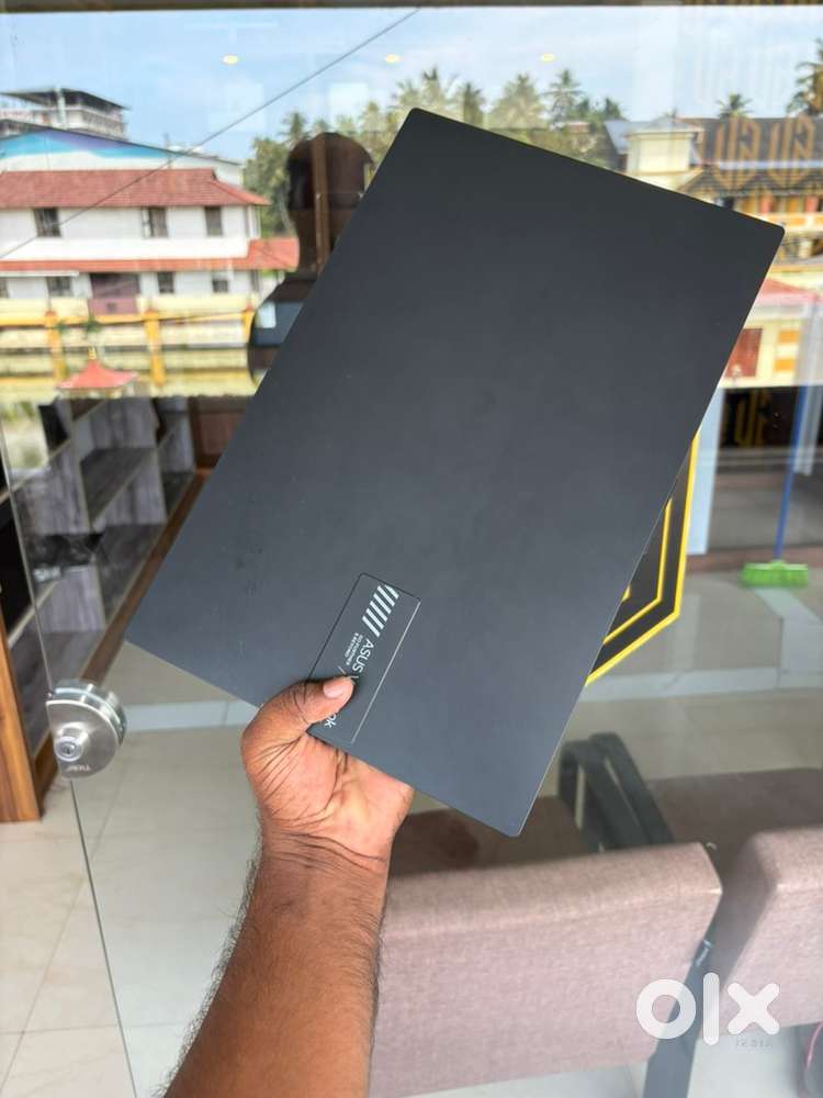 Asus Vivo book in ryzen 5
