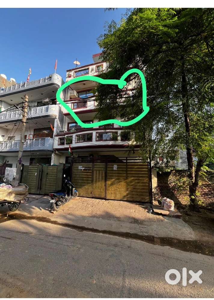 Spacious 3 BHK property with roof right