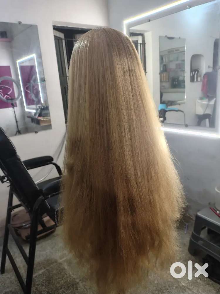 Hair dummy with stand