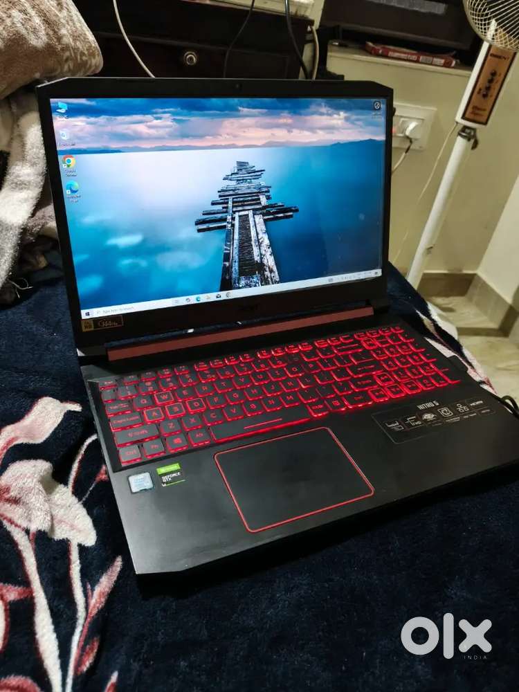 Acer Nitro 5 i7 9th gen 16 gb ram 2tb hdd 256gb nvme ssd 6gb nvidia gr