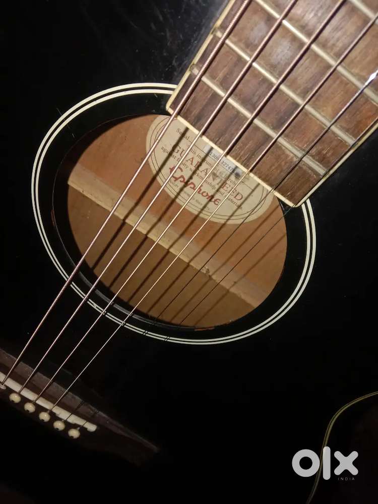Acoustic guitar