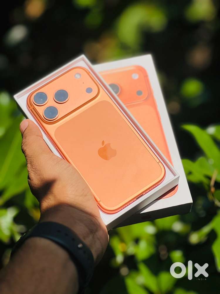 iPhone 17pro 512gb just used available