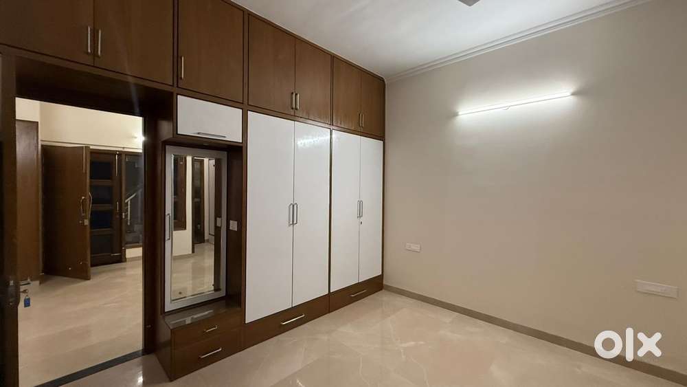 Ground floor 3bhk available for rent