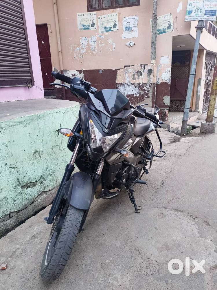 Bike me koi kharabi nehi hai