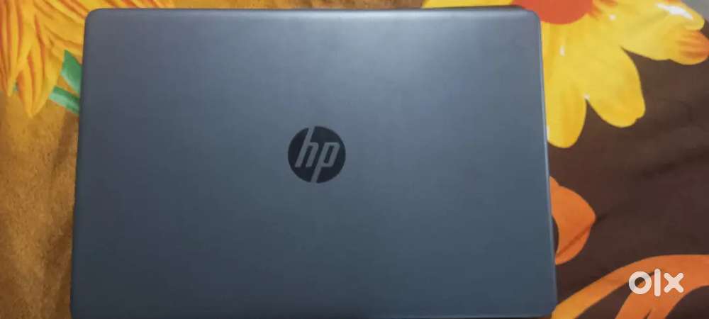 Laptop hp  new 2month use