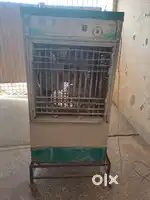 Jumbo cooler Good Condition