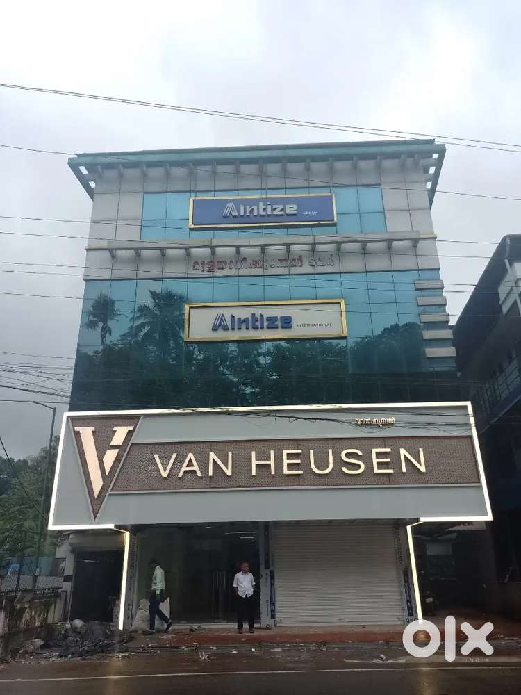 First floor for rent commercial purpose