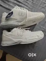 Wilson women tennis shoes brand new