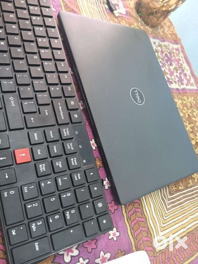Dell laptop 1 year old only new