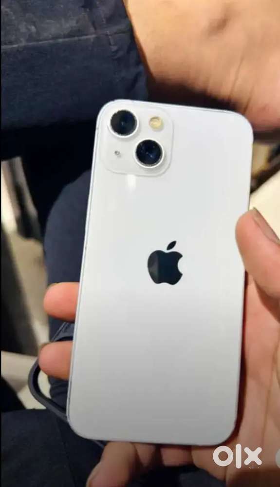 iPhone 13 5G 128 GB old