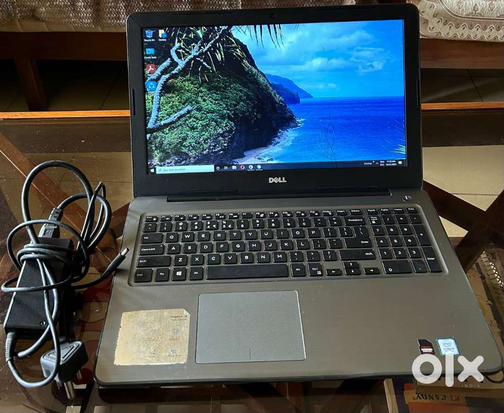 DELL Laptop Inspiron i5 7th Gen.