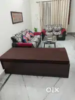 Divan (Day bed with storage )