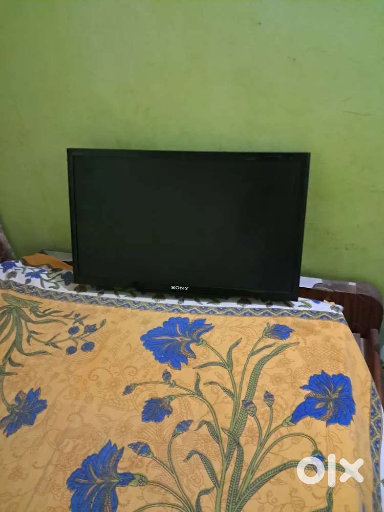 SONY TV 22