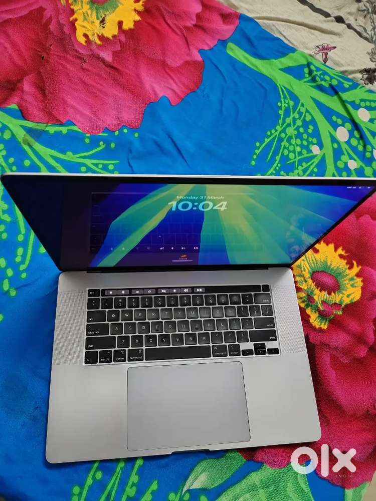 Apple MacBook Pro 15-inch Touchbar