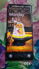 Oneplus 8 curved display 8 ram 128gb good condition with box & charger