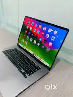 Apple MacBook Pro 2019 i9 32GB 512GB TouchBar 5.5GB Graphics Warranty