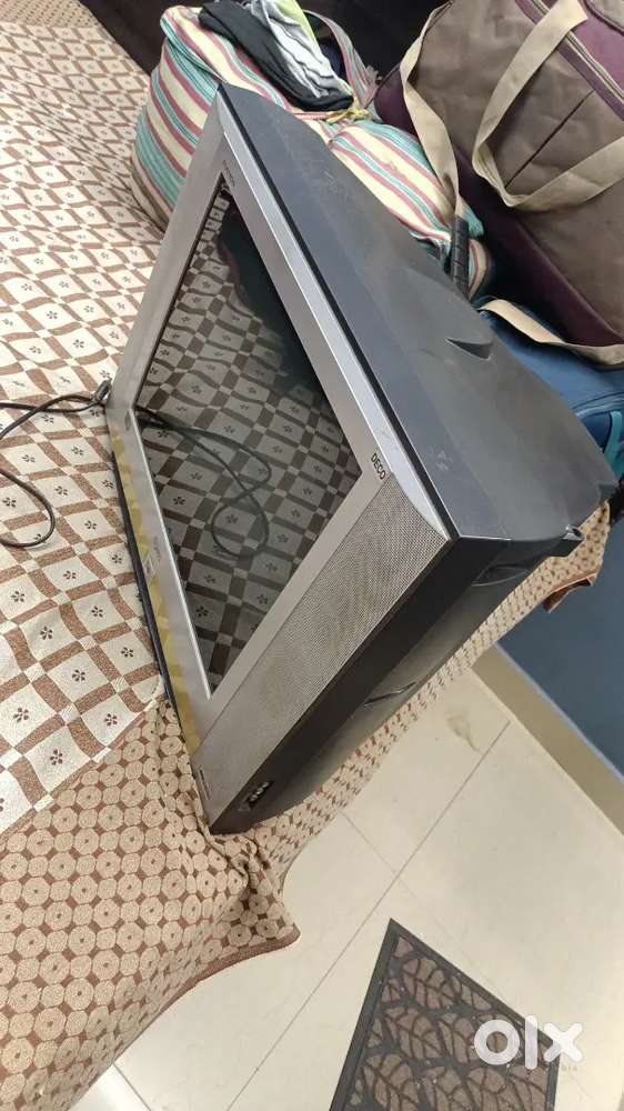 Colour TV LG brand sell