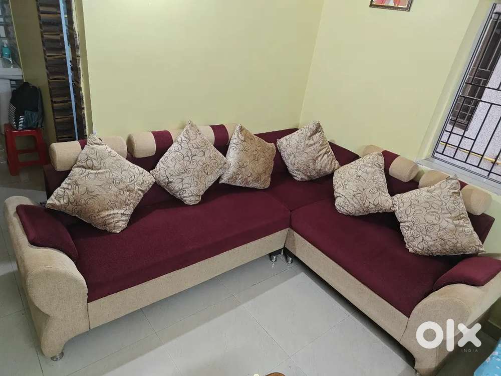 6 Seater L Shape Sofa set for Sell