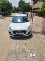 Maruti Suzuki Swift VXi + Manual, 2019, Petrol
