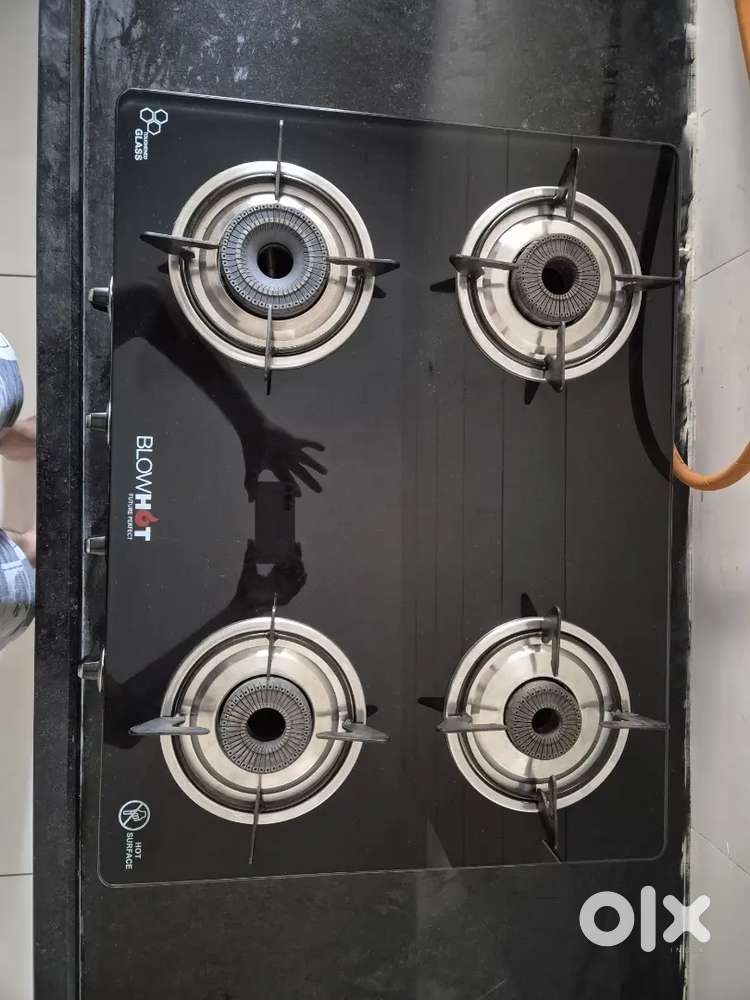 4 BURNER GAS STOVE BRANDED