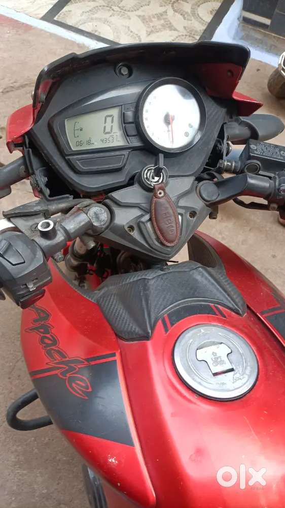 APACHE RTR 160cc WELL CONDITION RED COLOR