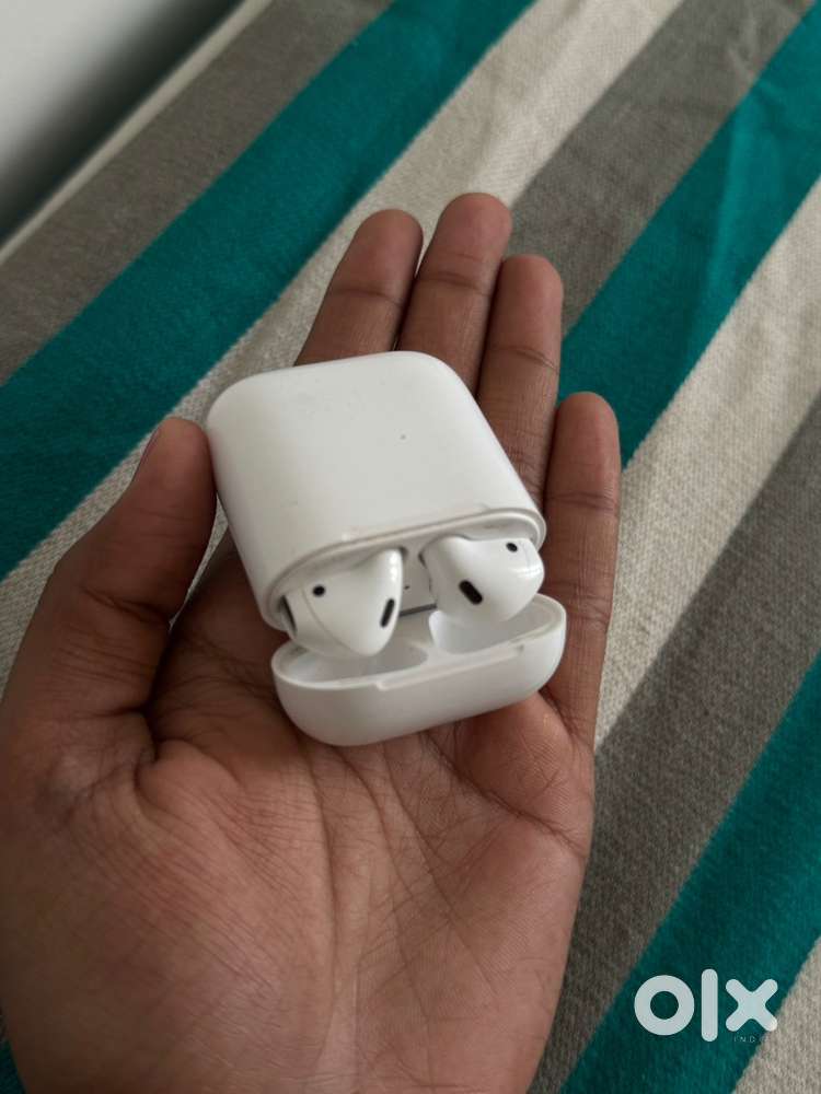 Airpods 1st generation - A1602