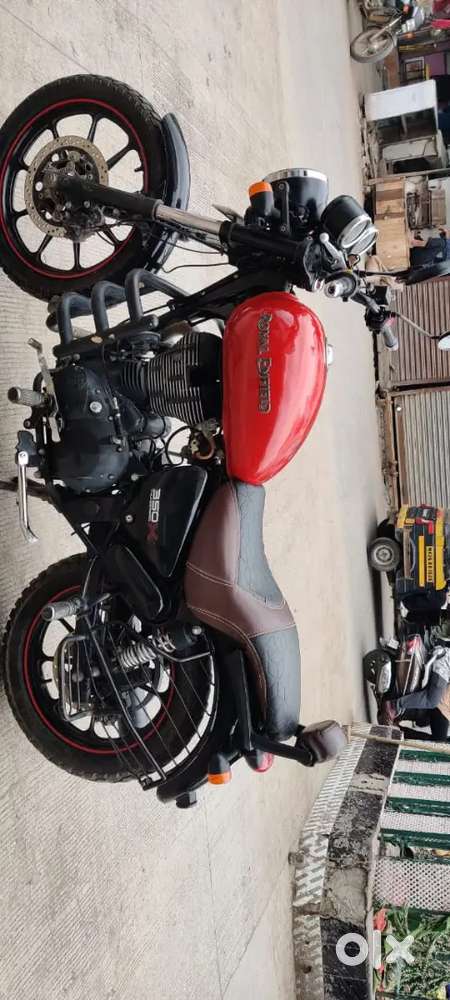 Best condition new tyres no maintaness