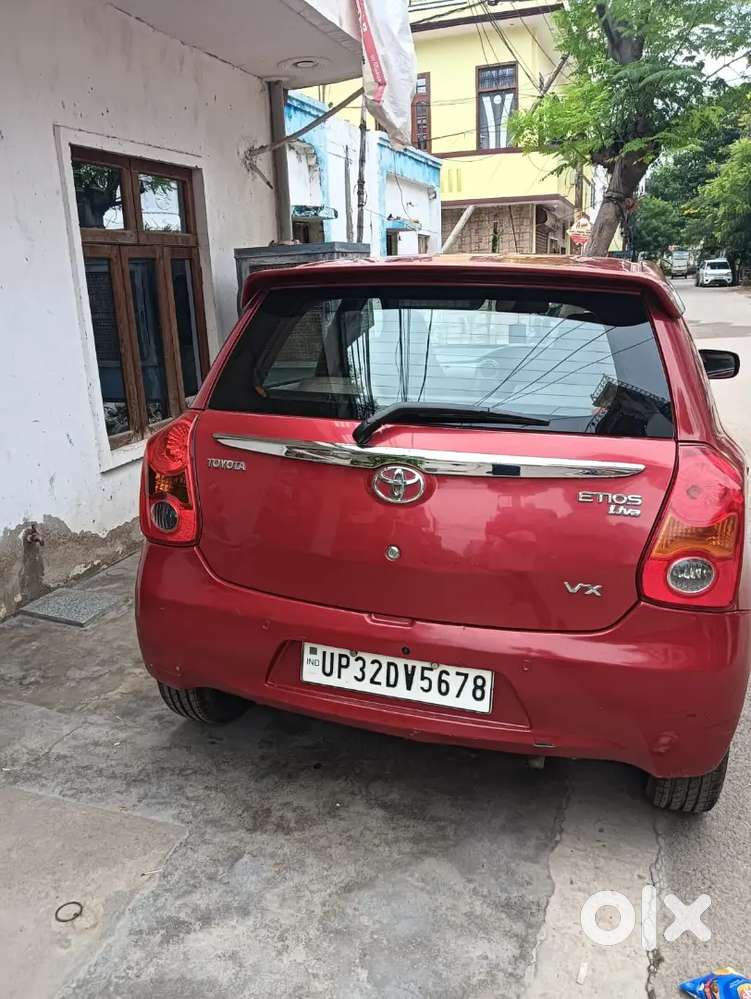 Toyota Etios Liva 2012 Petrol 200000 Km Driven
