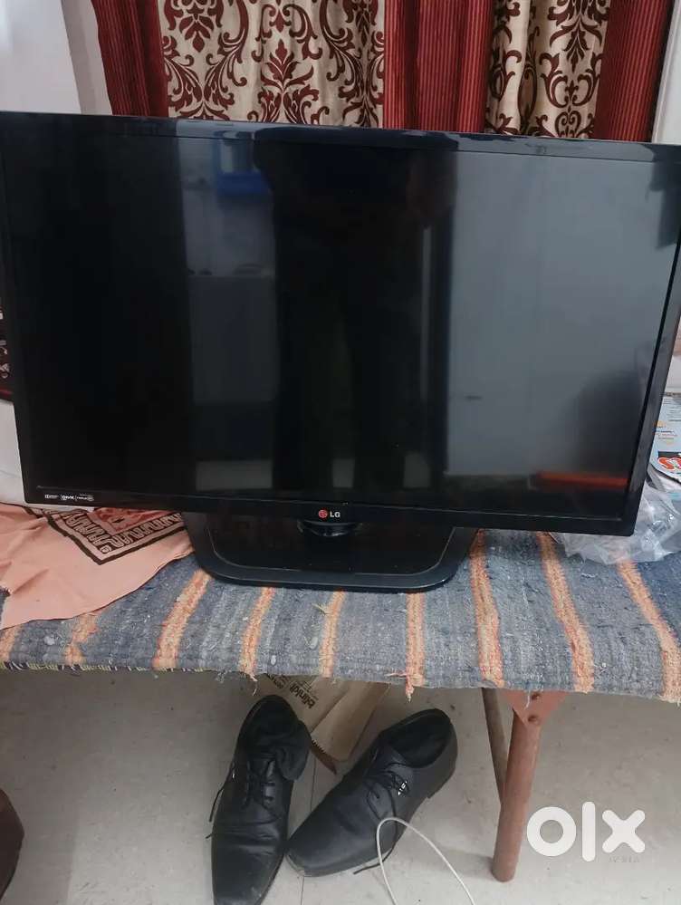 32 Inches LG LED tv