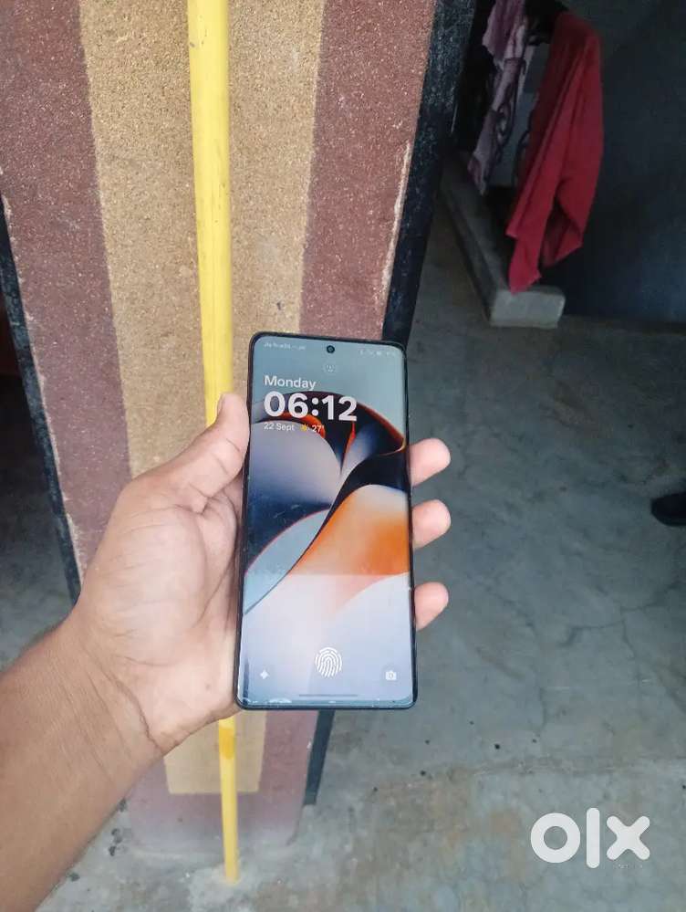 ONE PLUS 11R EXCHANGE ALSO I PHONE 13