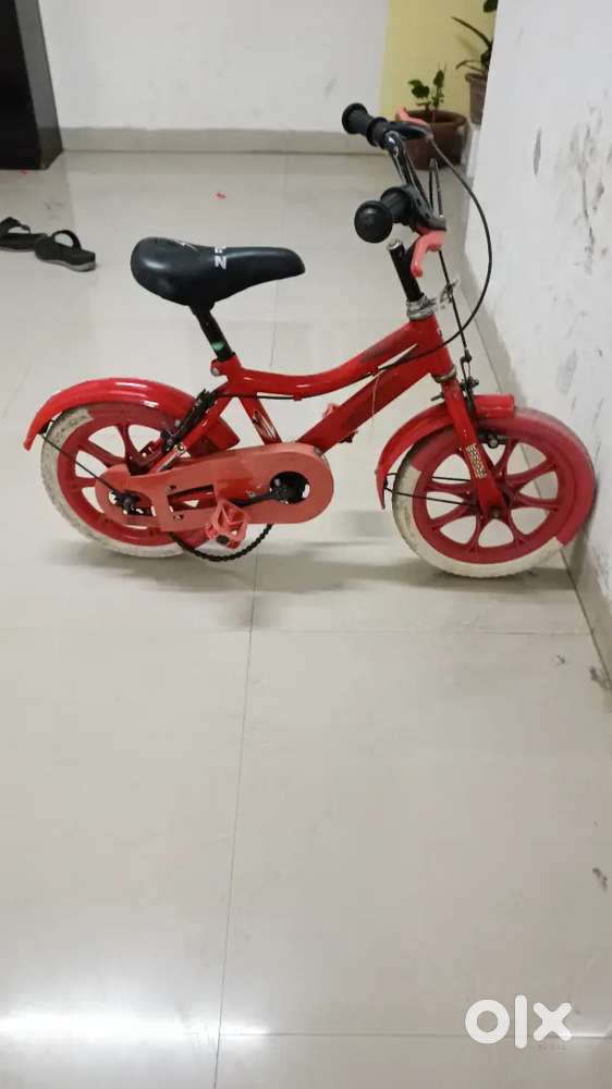 Good condition cycle for girls or boy