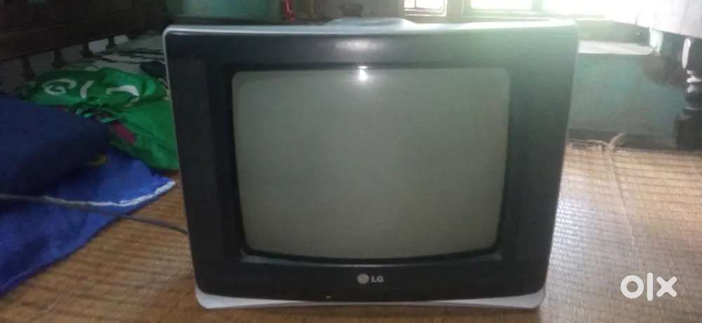 Lg tv in very good condition. Price-3500