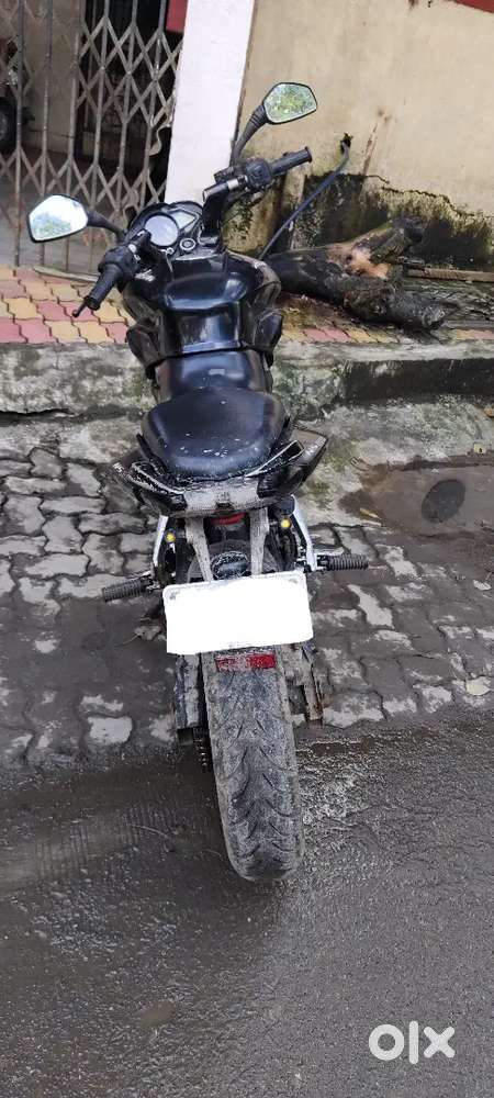 Bajaj pulsar ns200
