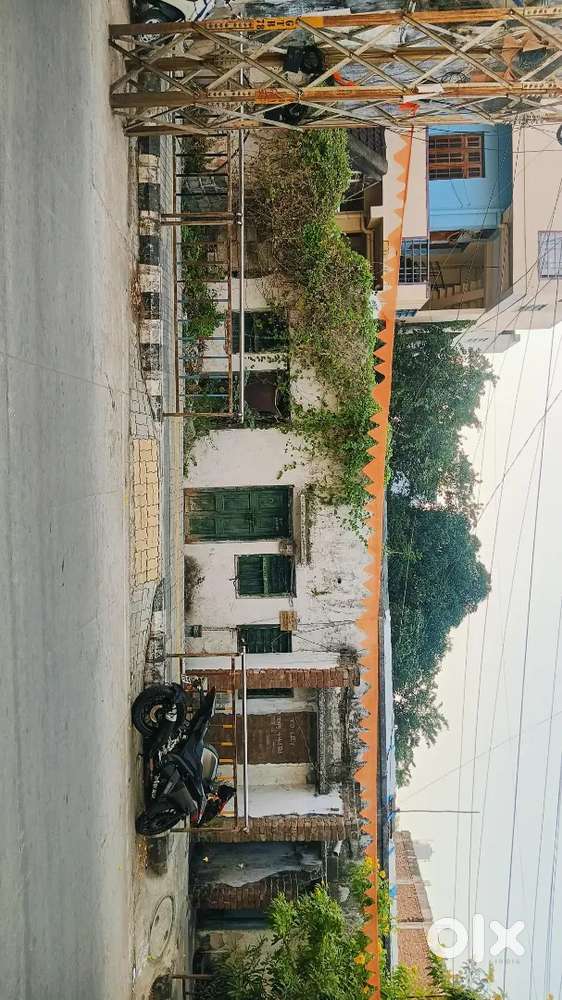 OLD HOUSE FOR SALE
