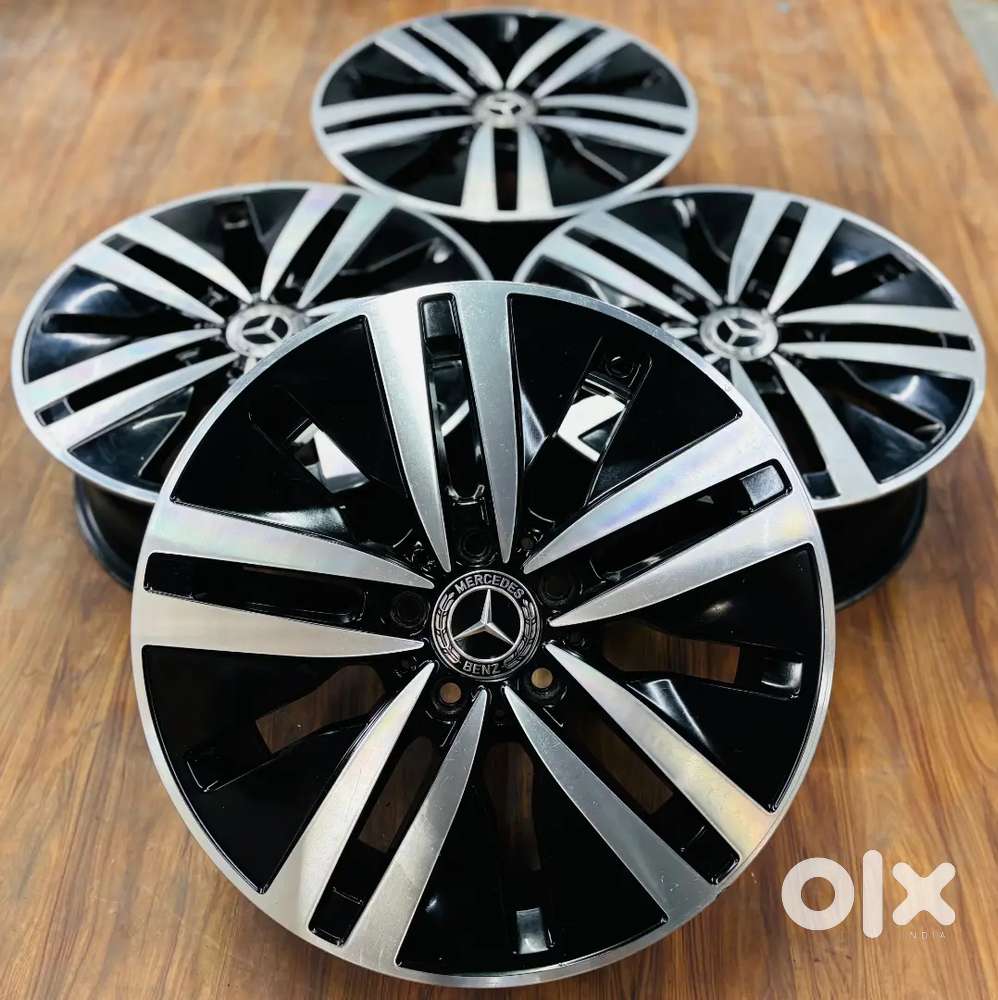 Benz A Class 17 inch diamond cut OEM Alloy wheels set of four