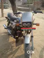 गाड़ी में कोई काम नहीं है सही कंडीसन में है
