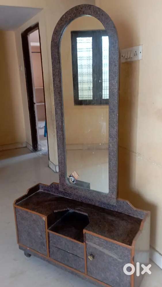 Rent flat in Gajularamaram