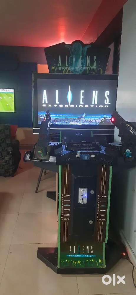 Aliens Gun machine - Arcade machine for gaming centre.