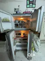 Hitachi fridge four door 600 litter